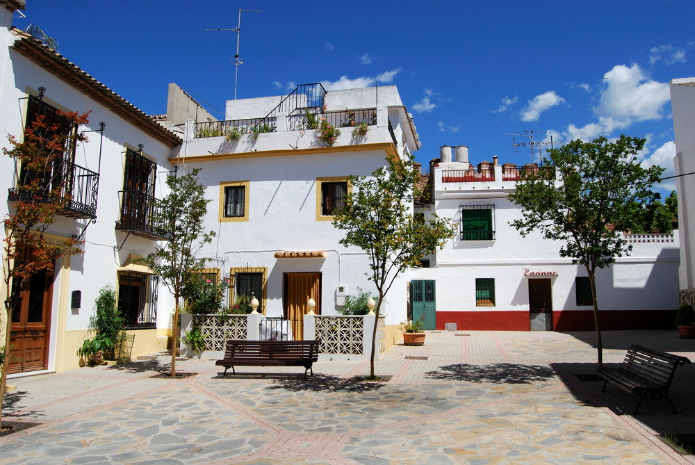 A pretty white house in Marbella bought with the help of Marbella Solicitors