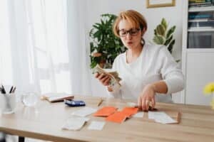 Lady in Spain doing her La Renta ANnual tax return.