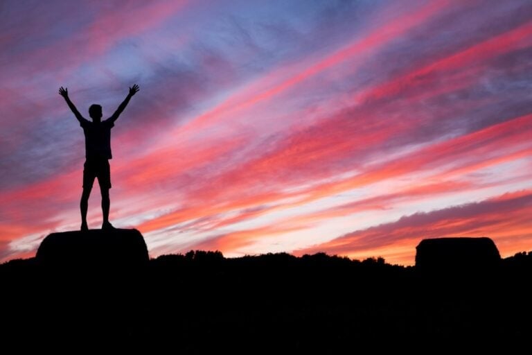 Spain Digital Nomad Visa renewal problems start on day one. Start planning then for success.